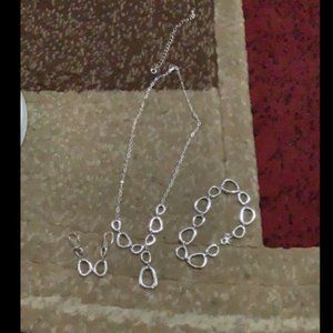 Avon Organic 3 Piece Silvertone Jewelry Set
